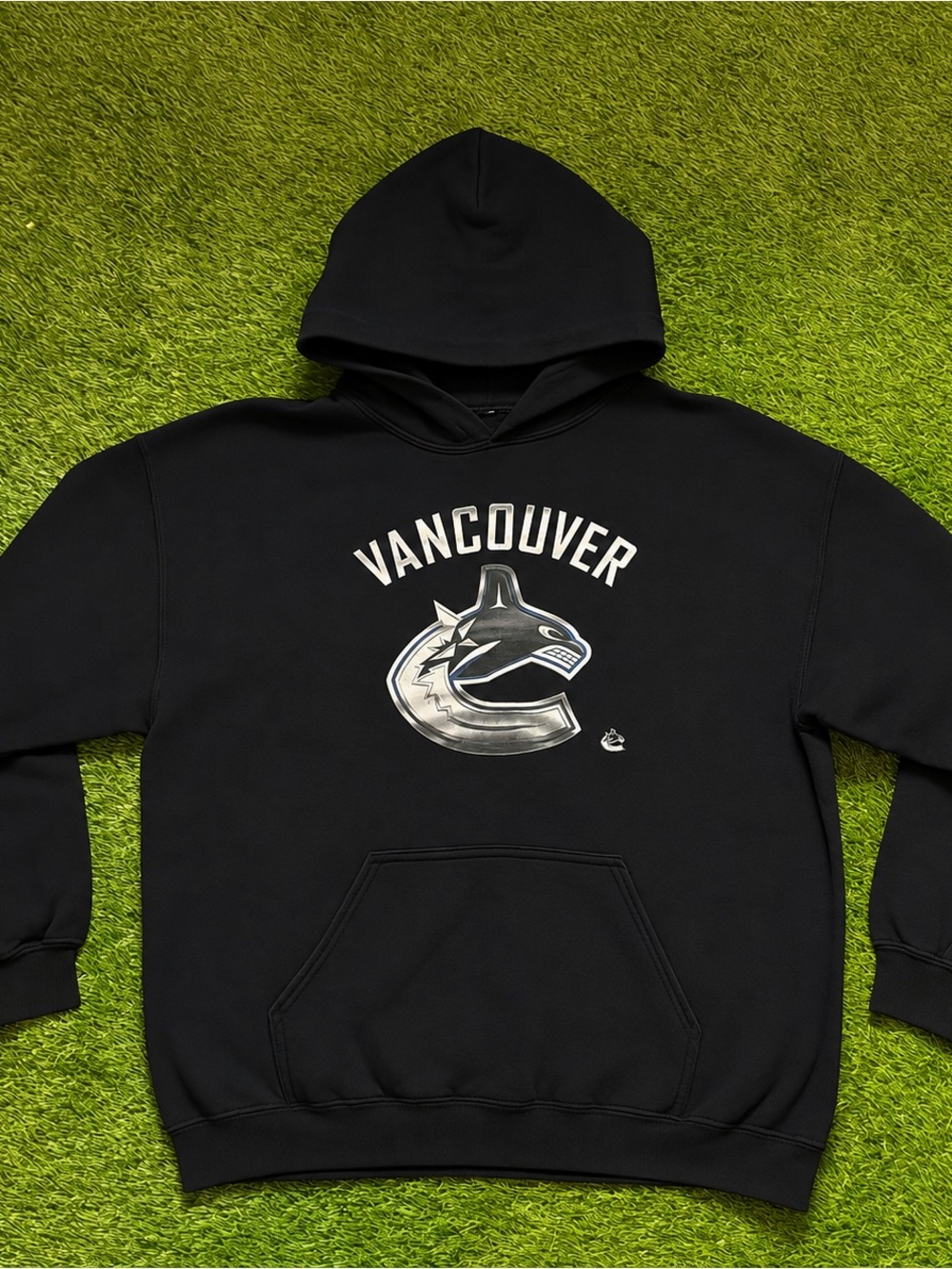 Fanatics Vancouver Canucks Black Pullover Hoodie Large